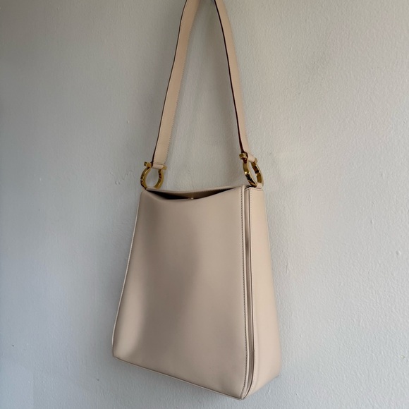 Salvatore Ferragamo Handbags - Salvatore Ferragamo bag